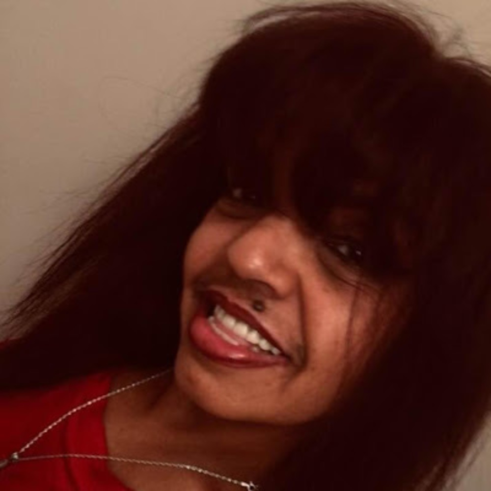 Meet your Posher, Iris